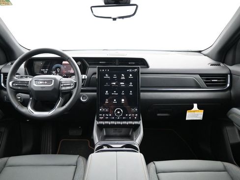 New 2026 GMC Terrain AT4 w/ Convenience Package III image 9