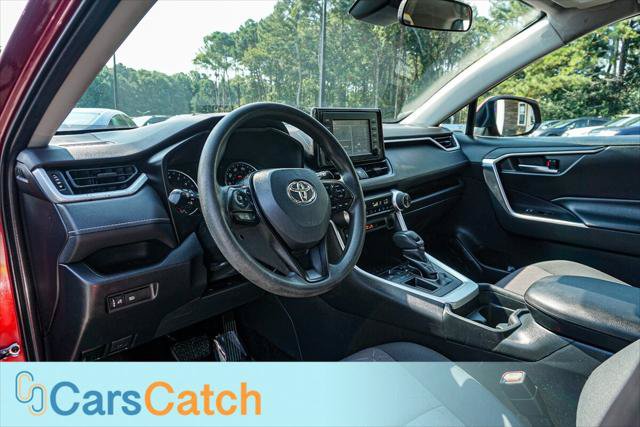 Used 2019 Toyota RAV4 XLE FWD image 19