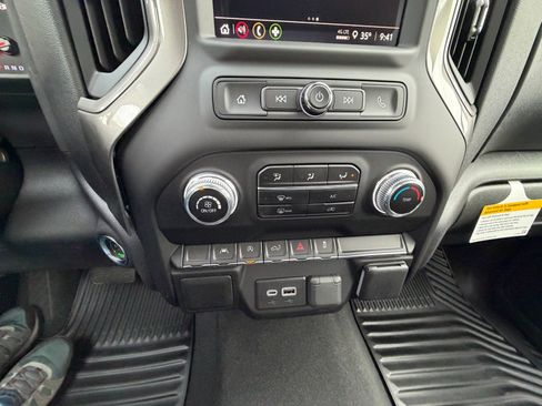 New 2026 GMC Sierra 1500 Pro w/ Pro Value Package image 15