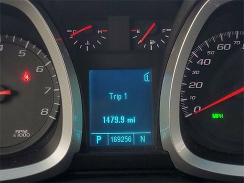 Used 2011 Chevrolet Equinox LT image 15