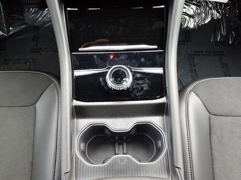 New 2025 Jeep Grand Cherokee Altitude image 13