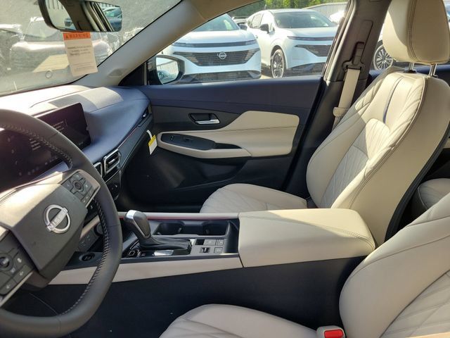 New 2026 Nissan Sentra SL w/ Floor Mat Package FWD image 8