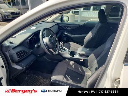 Used 2023 Subaru Outback Premium w/ Popular Package #1 image 8