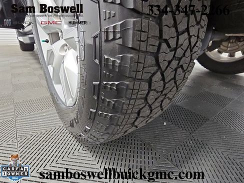 Used 2022 Chevrolet Silverado 1500 Custom AWD/4WD image 37