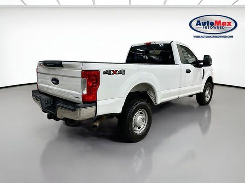 Used 2018 Ford F250 XLT image 2