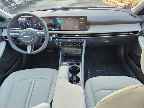 New 2025 Hyundai Sonata SEL image 13