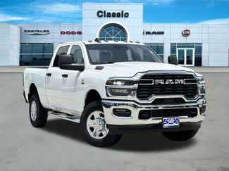 Used 2025 RAM 2500 Tradesman w/ Chrome Appearance Group AWD/4WD video 1