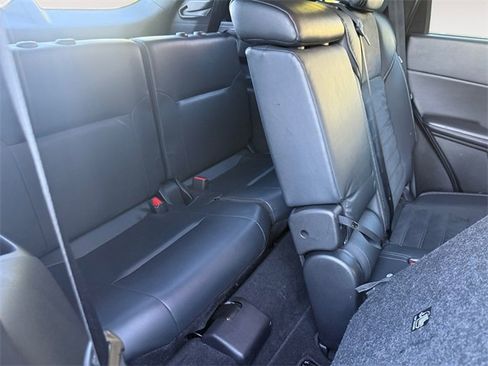 Used 2023 Mitsubishi Outlander ES image 27