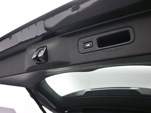 Certified 2023 Honda Pilot EX-L image 29