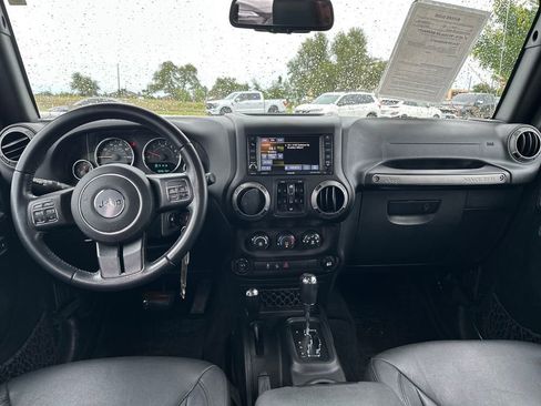 Used 2017 Jeep Wrangler Unlimited Sport w/ Quick Order Package 24S AWD/4WD image 26