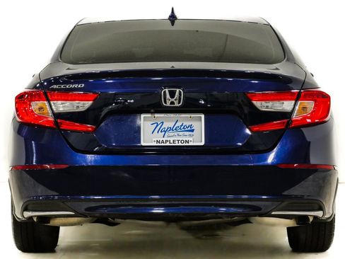 Used 2020 Honda Accord EX image 9
