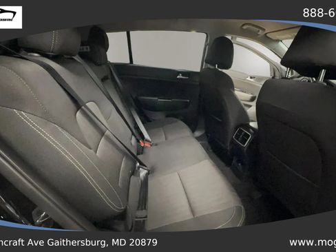 Used 2017 Kia Sportage LX AWD/4WD image 15