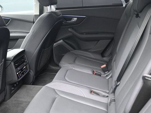 Used 2023 Audi Q8 Prestige AWD/4WD image 15