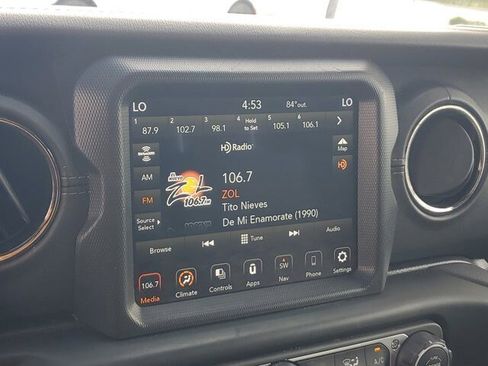 Certified 2021 Jeep Gladiator Overland image 23