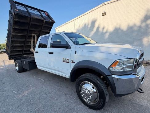 Used 2017 RAM 5500 Tradesman w/ Ambulance Prep Group RWD image 17