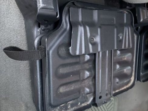 Used 2005 Ford F250 Lariat image 19