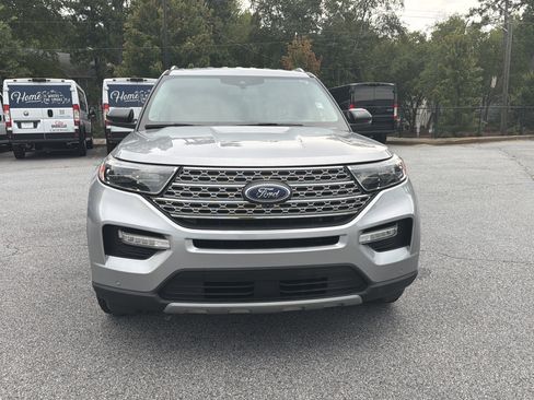 Used 2021 Ford Explorer Limited w/ Equipment Group 301A RWD image 2