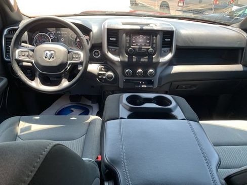 Used 2023 RAM 1500 Big Horn AWD/4WD image 40