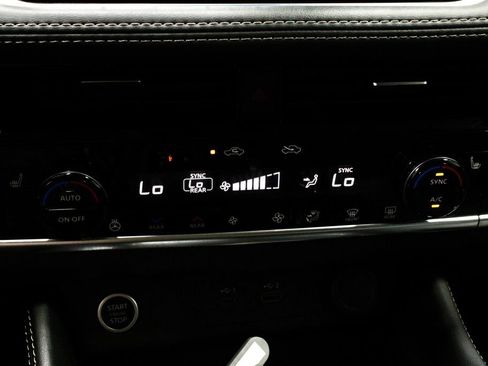 Certified 2023 Nissan Rogue SL w/ SL Premium Package AWD/4WD image 31