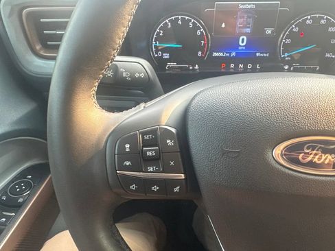 Used 2024 Ford Maverick Lariat AWD/4WD image 18