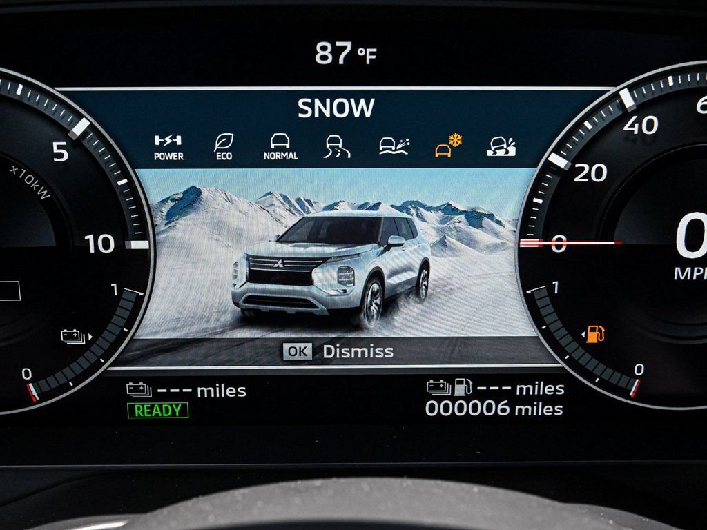 Used 2024 Mitsubishi Outlander SE AWD/4WD image 26