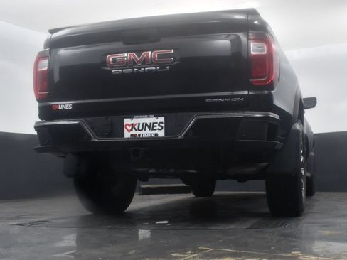 Used 2024 GMC Canyon Denali AWD/4WD image 48