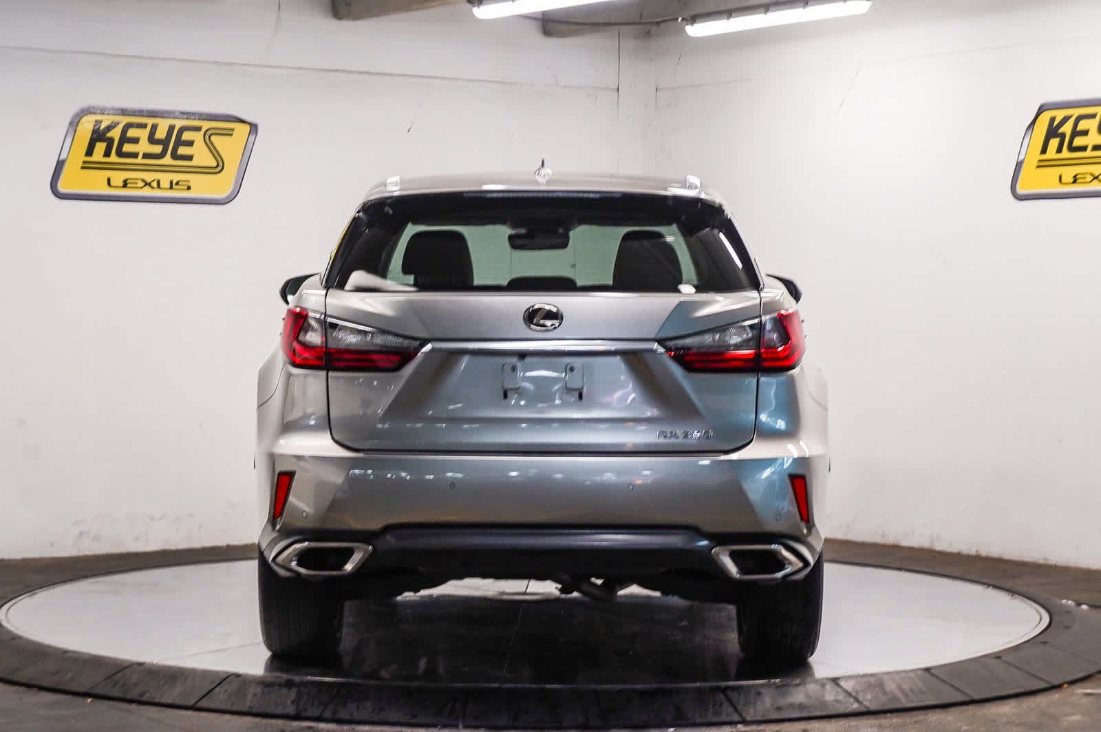 Used 2019 Lexus RX 350 FWD w/ Navigation Package image 3