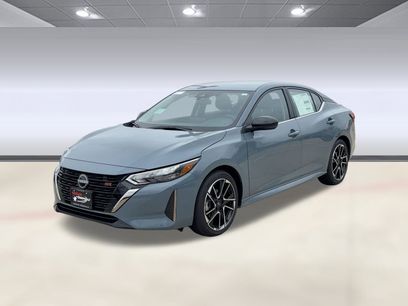 New 2025 Nissan Sentra SR w/ Trunk Package