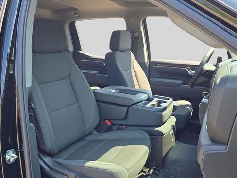 New 2026 GMC Sierra 1500 Elevation image 13