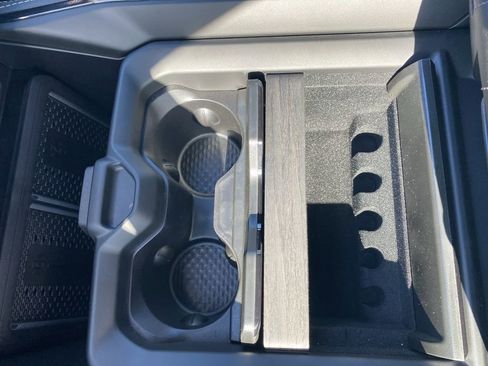 New 2026 RAM 2500 Limited image 32