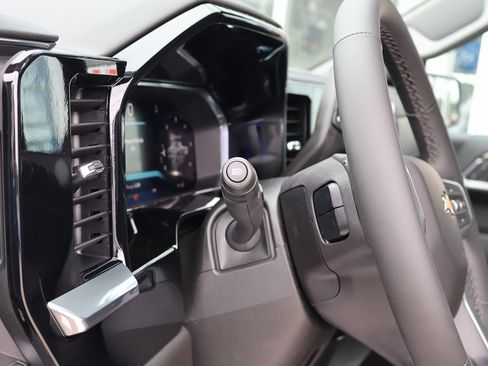 New 2026 Chevrolet Silverado 1500 LT image 13