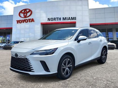 Used 2023 Lexus RX 350 Premium image 2