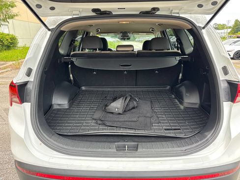 Used 2022 Hyundai Santa Fe SEL w/ Cargo Package FWD image 18