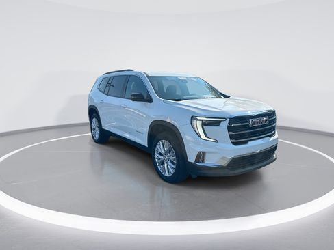 Used 2026 GMC Acadia Elevation w/ Elevation Premium Package FWD image 2