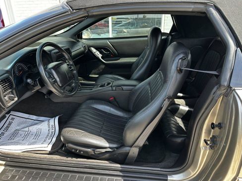 Used 2002 Chevrolet Camaro Z28 w/ Sport Appearance Pkg image 15