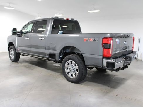 New 2026 Ford F250 Lariat w/ Chrome Package image 6