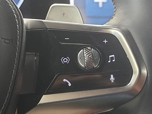 Certified 2023 BMW 760i xDrive AWD/4WD image 16