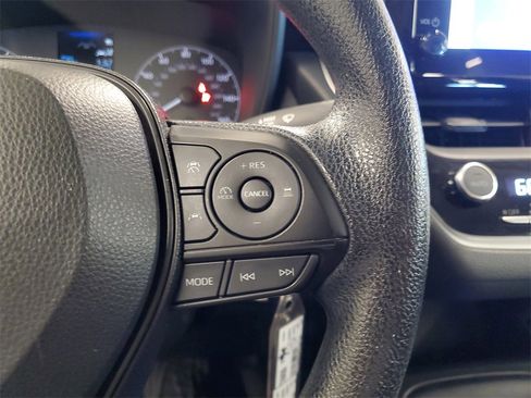 Used 2023 Toyota Corolla LE image 22