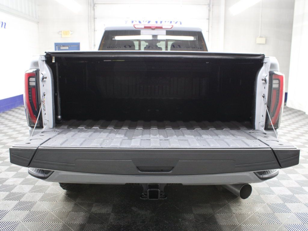 Used 2025 GMC Sierra 2500 AT4 AWD/4WD image 50