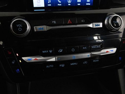 Used 2023 Ford Explorer ST w/ Equipment Group 401A image 24