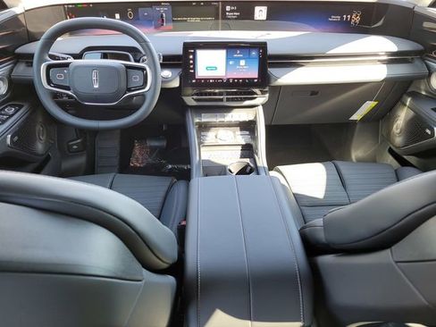 New 2026 Lincoln Nautilus Reserve AWD/4WD image 12