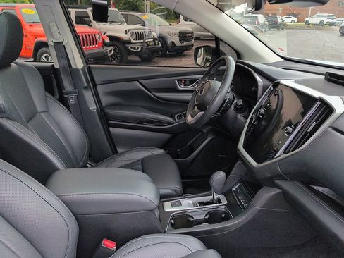 Used 2023 Subaru Ascent Limited w/ Technology Package AWD/4WD image 7