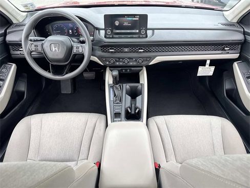 Used 2023 Honda Accord EX image 15