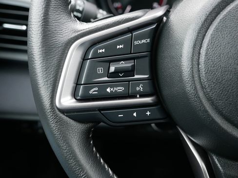 Used 2025 Subaru Outback Premium image 31