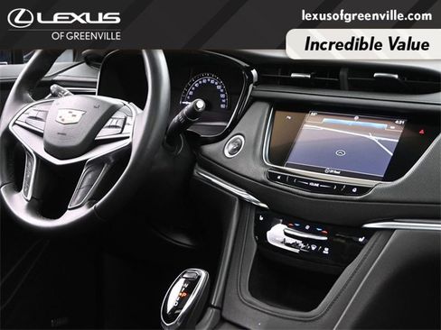 Used 2017 Cadillac XT5 Luxury w/ Driver Awareness Package image 33