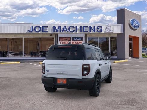 Used 2026 Ford Bronco Sport Outer Banks AWD/4WD image 9
