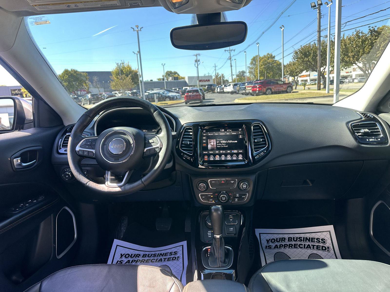 Used 2019 Jeep Compass Limited AWD/4WD image 13