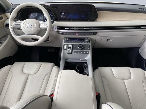 Used 2023 Hyundai Palisade Limited w/ Cargo Package FWD image 15