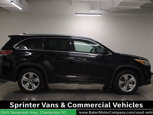 Used 2016 Toyota Highlander Limited FWD image 8