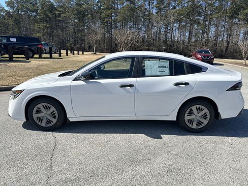 New 2026 Nissan Sentra S w/ Floor Mat Package FWD image 8